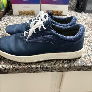 Callaway Navy and White Men's golf shoes